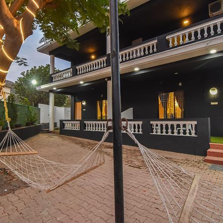 Black Stone Villa Kārli Dış mekan fotoğraf